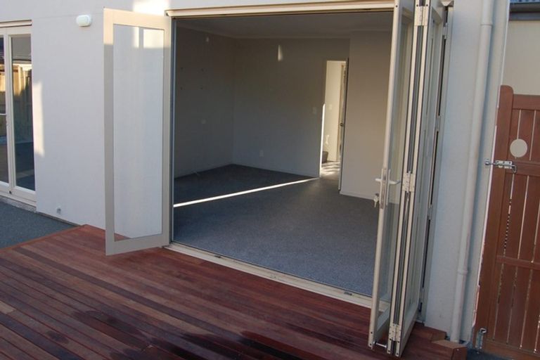 Photo of property in 490b Manchester Street, St Albans, Christchurch, 8014