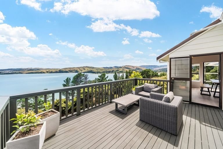 Photo of property in 45 The Crowsnest, Whitby, Porirua, 5024