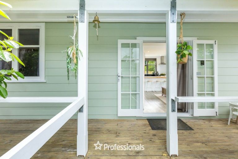 Photo of property in 3 Plateau Road, Te Marua, Upper Hutt, 5018