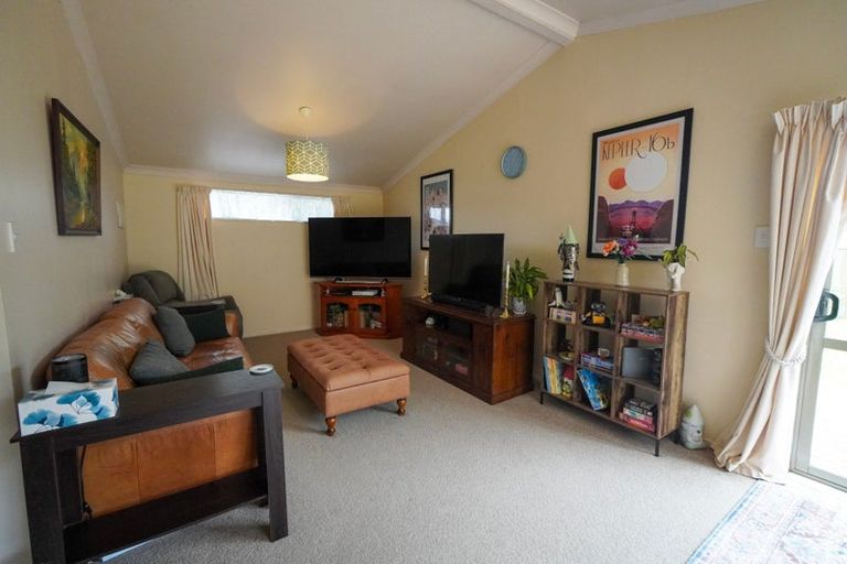 Photo of property in 21a Ngarimu Street, Roslyn, Palmerston North, 4414