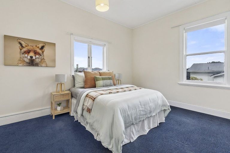 Photo of property in 10 Park Street, Thorndon, Wellington, 6011