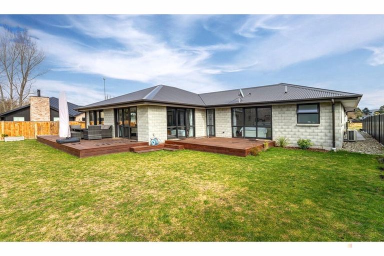 Photo of property in 17 Strawberry Place, Geraldine, 7930