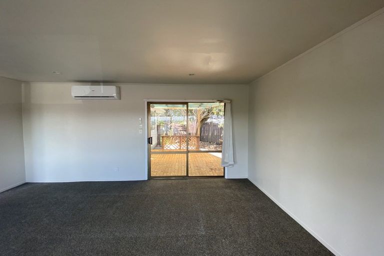 Photo of property in 16 Malte Brun Place, Papatoetoe, Auckland, 2025