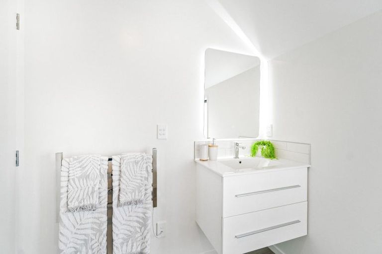 Photo of property in 3/75 Barbour Street, Waltham, Christchurch, 8011