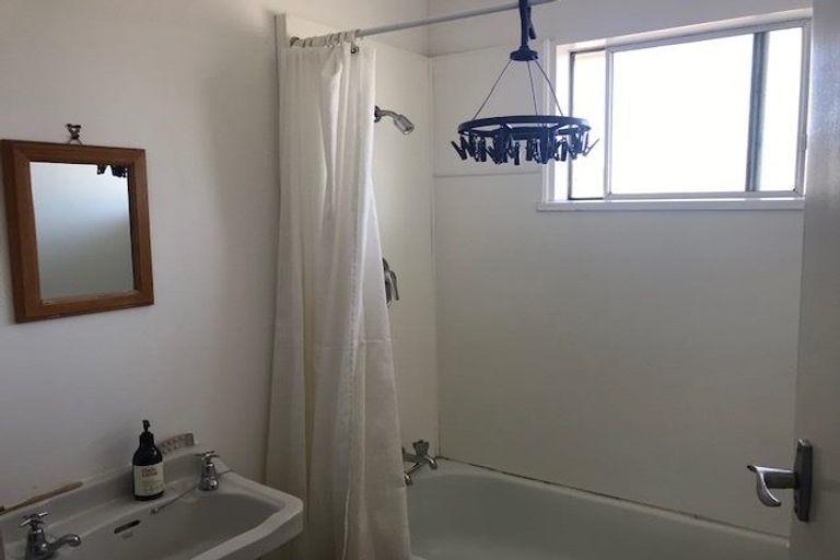 Photo of property in 5/15 Tama Street, Alicetown, Lower Hutt, 5010