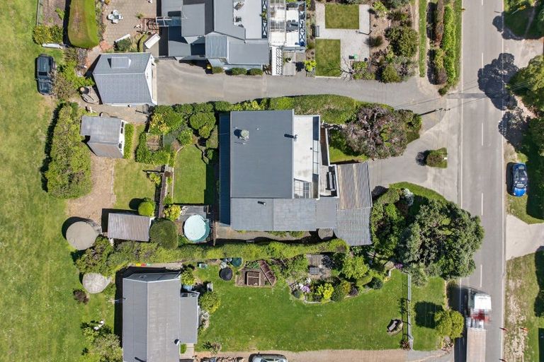 Photo of property in 420 Marine Drive, Charteris Bay, Lyttelton, 8971