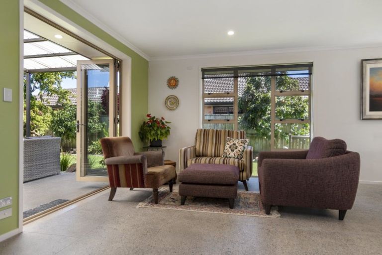 Photo of property in 94 Doncaster Drive, Papamoa Beach, Papamoa, 3118