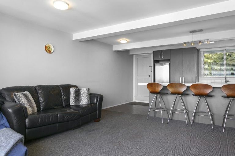 Photo of property in 300 Lake Terrace, Two Mile Bay, Taupo, 3330