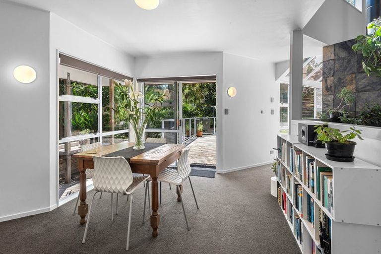 Photo of property in 2 Saint Marys Place, Onerahi, Whangarei, 0110