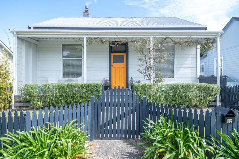 Photo of property in 12 Root Street, Gisborne, 4010