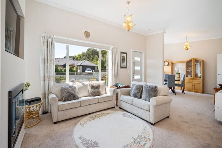 Photo of property in 4 Woodlau Rise, Huntsbury, Christchurch, 8022