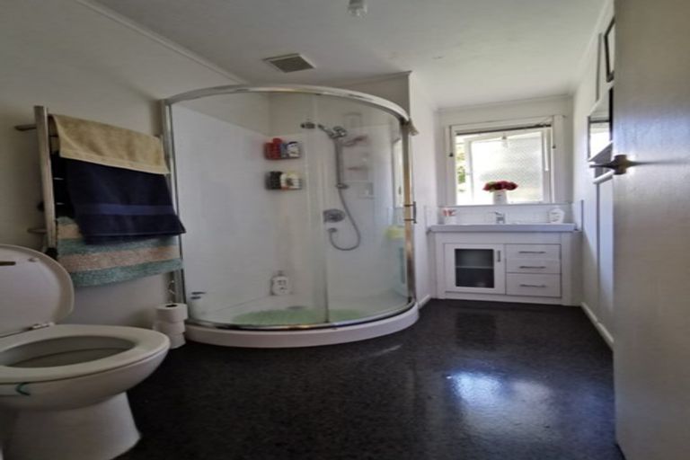Photo of property in 39d Tomo Street, New Lynn, Auckland, 0600