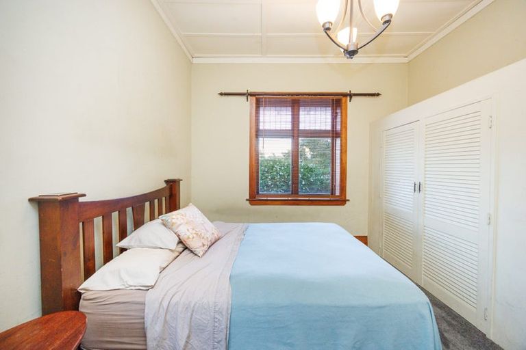 Photo of property in 19 Frederick Street, Terrace End, Palmerston North, 4410