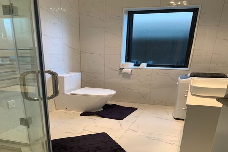Photo of property in 40 Drumconnell Drive, Flat Bush, Auckland, 2019