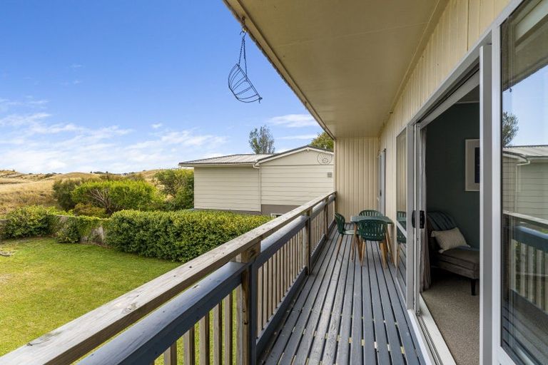 Photo of property in 66 Martin Road, Paraparaumu Beach, Paraparaumu, 5032
