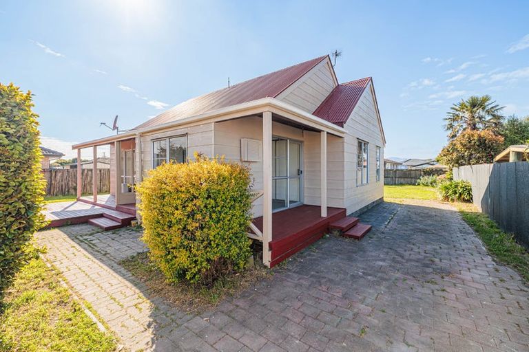 Photo of property in 36 Trevor Street, Hornby, Christchurch, 8042
