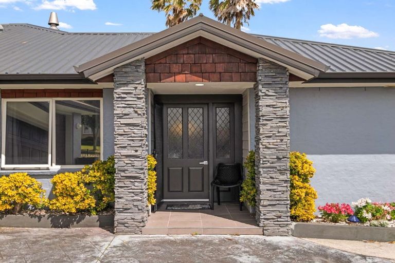 Photo of property in 22 Waitoa Street, Waiuku, 2123