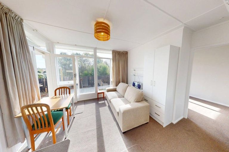 Photo of property in 31 Ruapehu Street, Paraparaumu, 5032