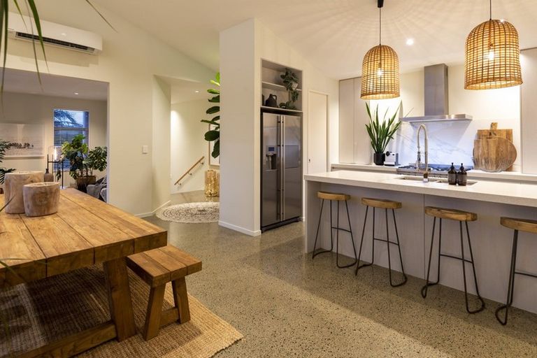 Photo of property in 28 Weatherly Drive, Beachlands, Auckland, 2018