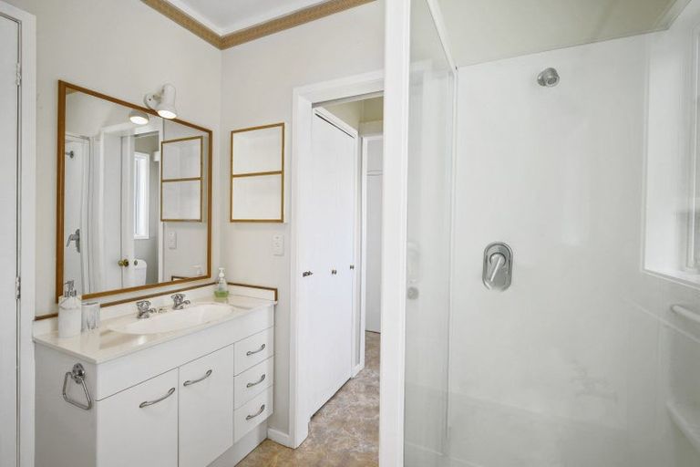 Photo of property in 47 Mere Road, Taupo, 3330