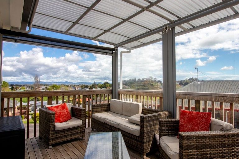 Photo of property in 16 Ohinemuri Place, Paeroa, 3600