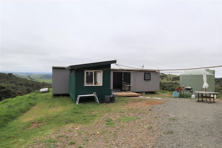 Photo of property in 60 Summer Road, Tinopai, Matakohe, 0593