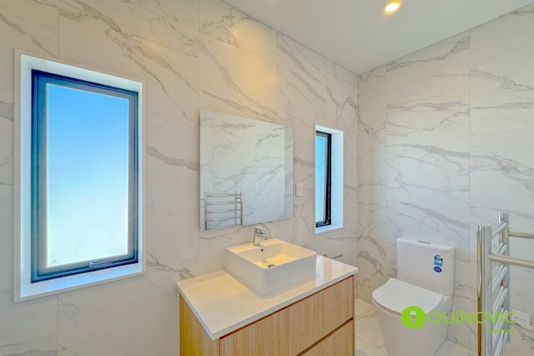 Photo of property in 7c Buisson Glade, West Harbour, 0618