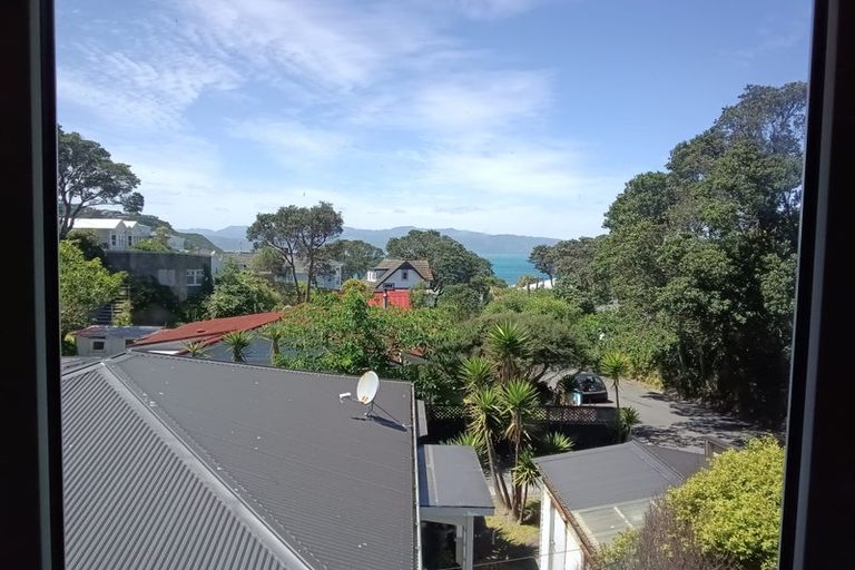Photo of property in 12a Tyne Street, Island Bay, Wellington, 6023