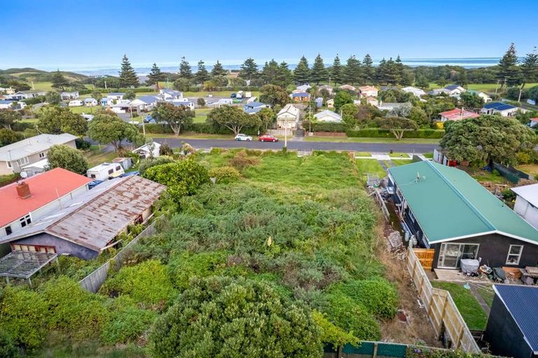 Photo of property in 36 Karaka Street, Castlecliff, Wanganui, 4501