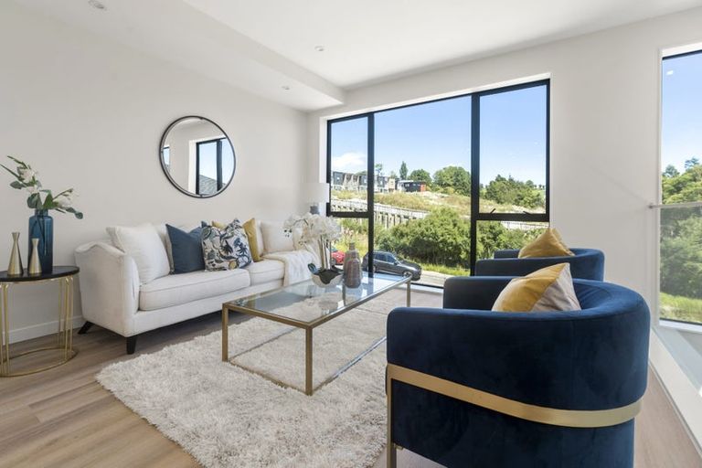 Photo of property in 13a Lawson Creek Street, Massey, Auckland, 0614