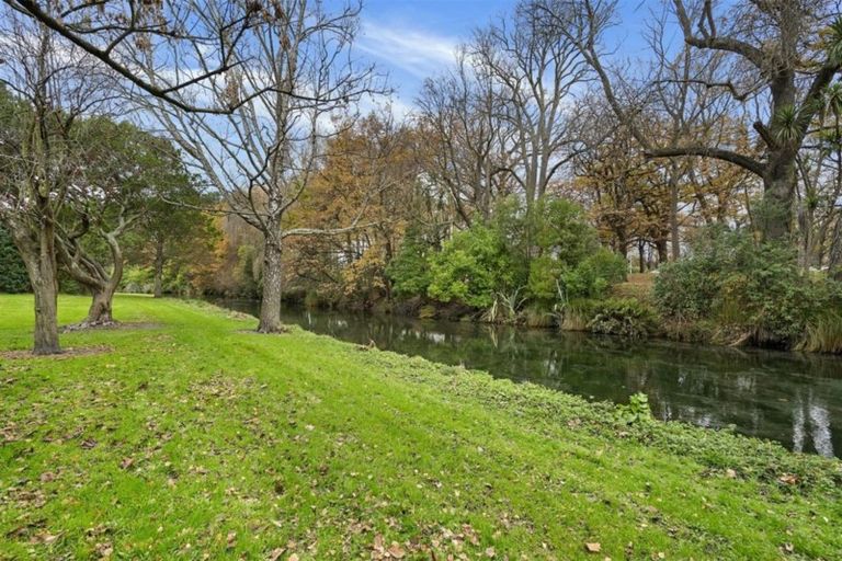 Photo of property in 1/18 Carlton Mill Road, Merivale, Christchurch, 8014