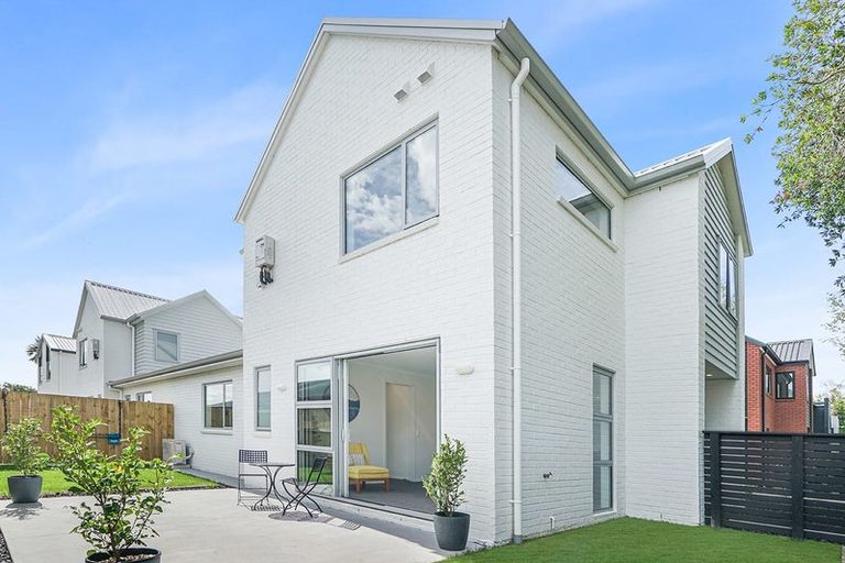 Photo of property in 15u1 Glen Lynne Avenue, Queenwood, Hamilton, 3210