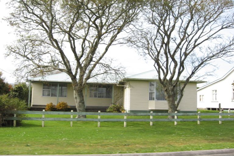 Photo of property in 51 Cutfield Street, Inglewood, 4330