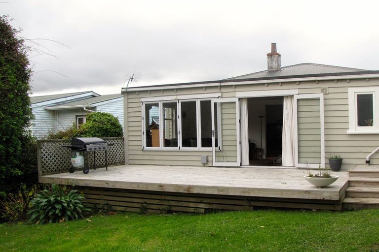 Photo of property in 47 Nottingham Street, Karori, Wellington, 6012