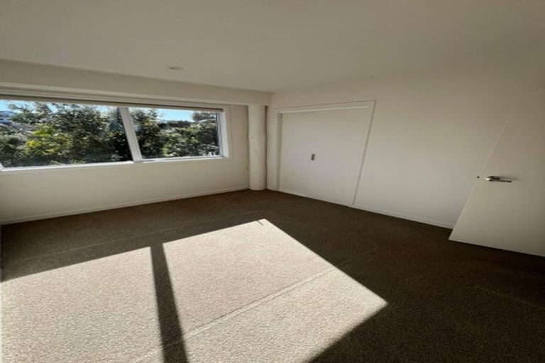 Photo of property in 3/6 Braemar Road, Rothesay Bay, Auckland, 0630
