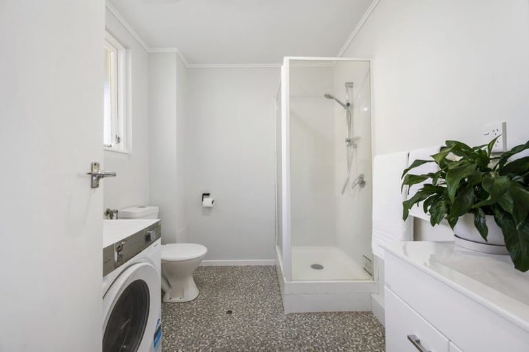 Photo of property in 18u3 Agra Crescent, Khandallah, Wellington, 6035