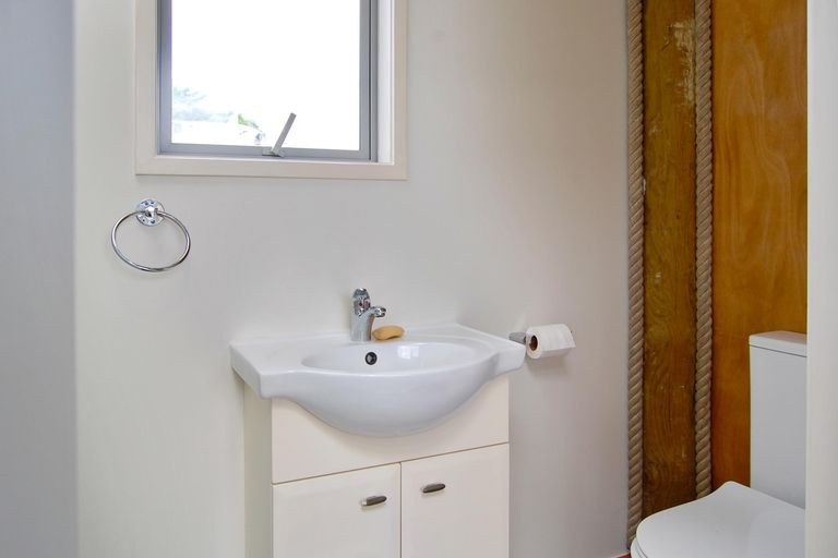 Photo of property in 306d Oneriri Road, Kaiwaka, 0573