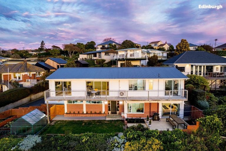 Photo of property in 45 Shandon Road, Vauxhall, Dunedin, 9013