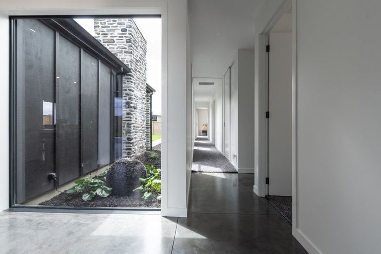 Photo of property in 42 Hugo Shaw Drive, Cambridge, 3434