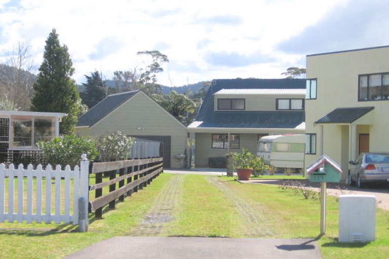Photo of property in 129 Everitt Crescent, Whangamata, 3620
