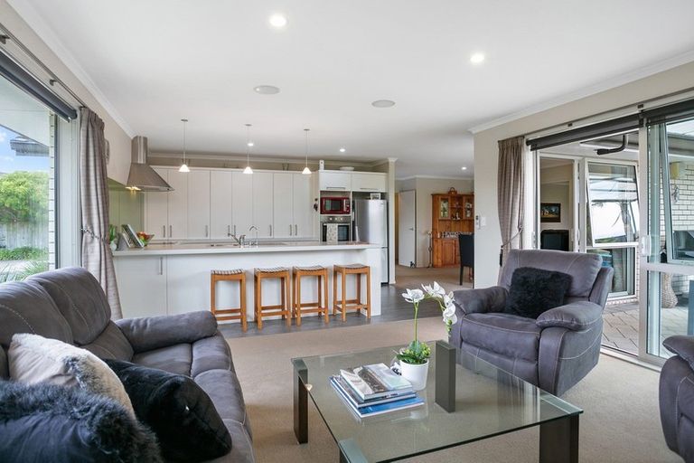 Photo of property in 6a Lilac Close, Cambridge, 3434