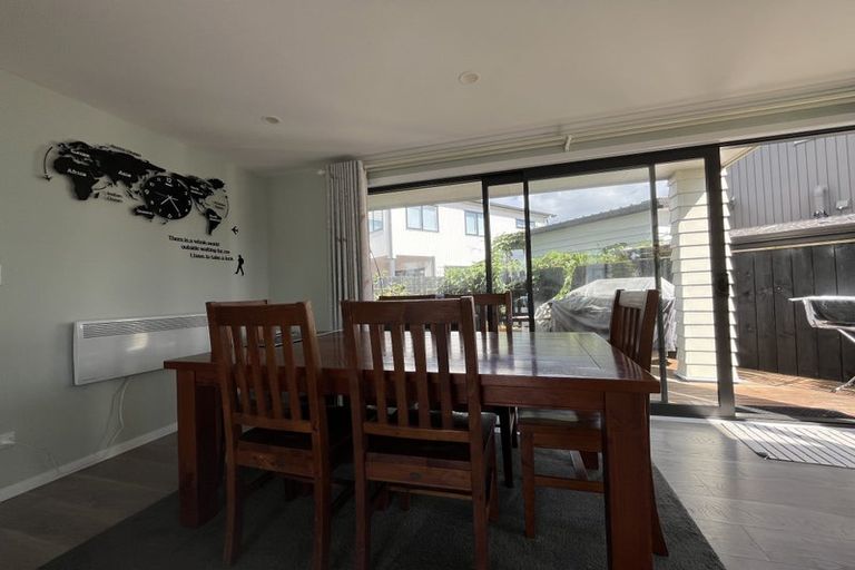 Photo of property in 40 Greenfinch Road, Hobsonville, Auckland, 0616