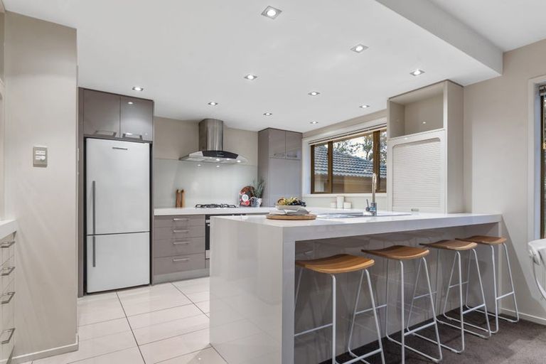 Photo of property in 120 Glandovey Road, Strowan, Christchurch, 8052