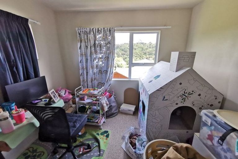 Photo of property in 80a Lynn Road, Bayview, Auckland, 0629