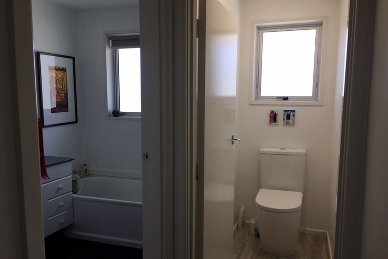 Photo of property in 75a Picton Avenue, Riccarton, Christchurch, 8011