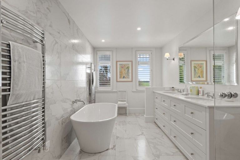 Photo of property in 212 Beach Road, Elgin, Ashburton, 7777