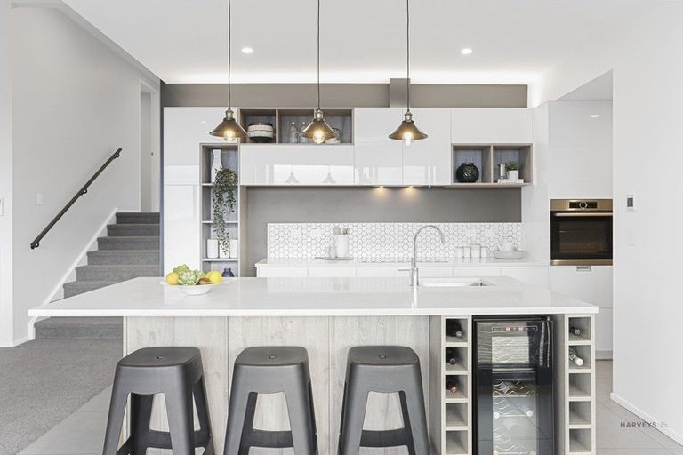 Photo of property in 182 Scenic Drive, Titirangi, Auckland, 0604