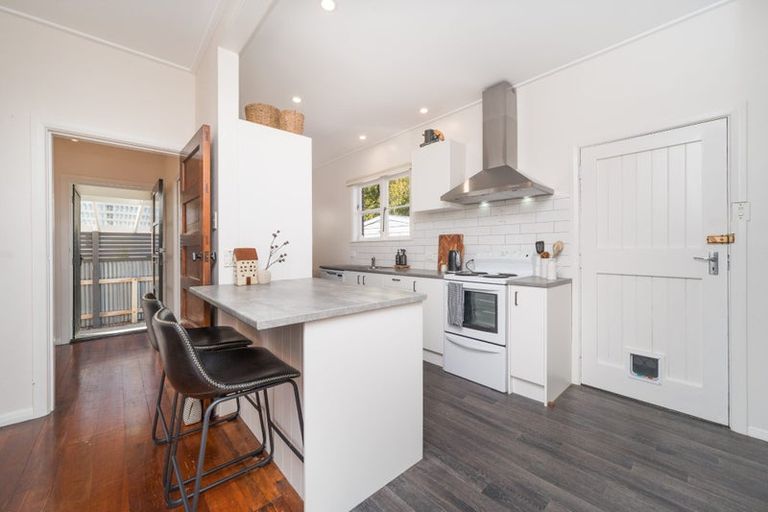 Photo of property in 78 Manson Street, Terrace End, Palmerston North, 4410