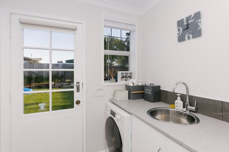 Photo of property in 16 Byrd Street, Levin, 5510
