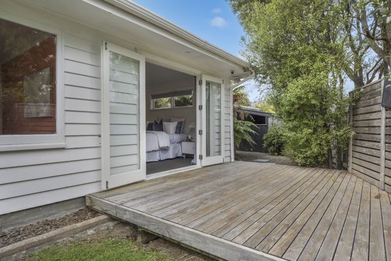 Photo of property in 73 Kohekohe Road, Waikanae, 5036